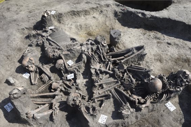 Különös sírt találtak a régészek Hódmezővásárhely közelében