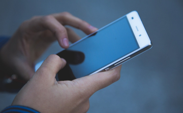 Újabb meredek emelkedés, élen az Apple Pay