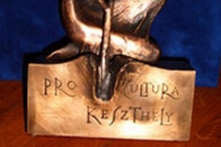 Javaslatkérés „Pro Cultura Keszthely” kitüntető címre 2013