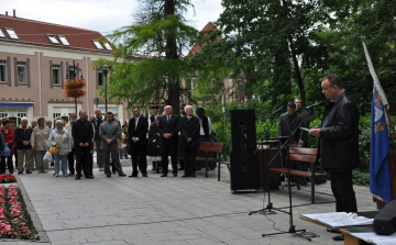 Nemzeti önbecsüléssel, nemzeti öntudattal – Trianonra emlékeztek