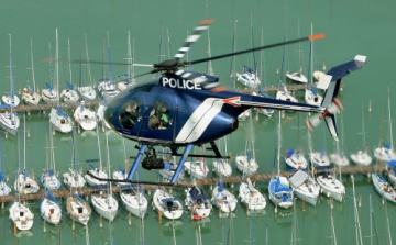 Magyarországi felvételek: Megkezdődött a rendőrség balatoni légi szolgálata
