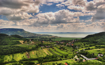 Fejlesztési forráshoz jutott a Balaton
