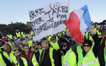 Francia zavargások - már nem az üzemanyagadó emeléséről szólnak a tüntetések 