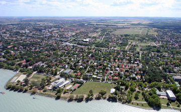 Otthon Centrum: élénkül az ingatlanforgalom a Balatonnál