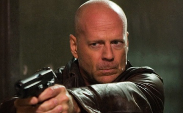 Bruce Willis zsarut és megszállott igazságosztót is alakít