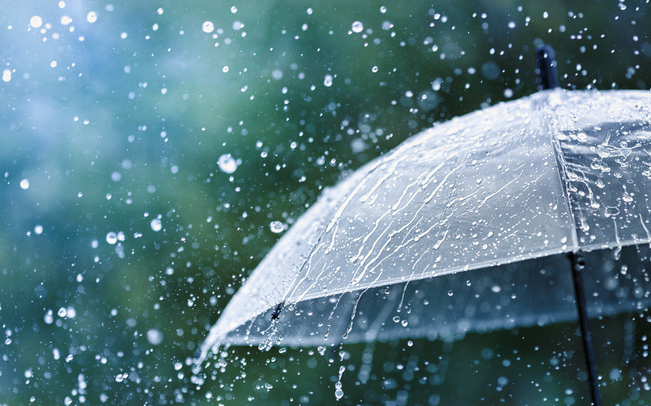 Meteorológia: az ország nyugati felén másfél havi csapadék eshet péntek estig
