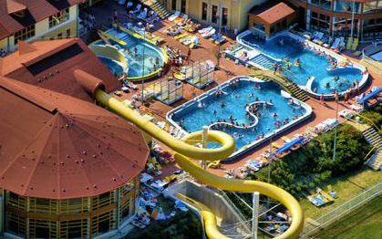 Korszerűsítik a zalakarosi fürdő legrégebbi épületét