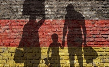 Bild: a német belügyminiszter szavazati jogot adna a menekülteknek