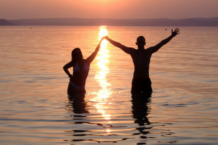 Kedvezményes ajánlatokkal indul a Balaton7 kampány