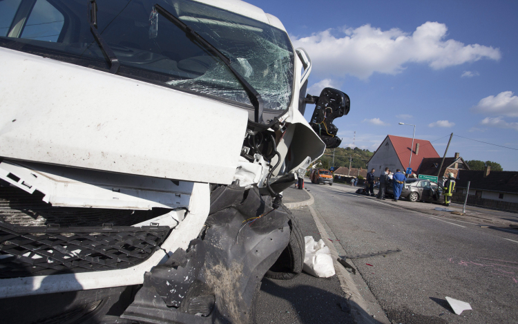 Újból járható a 76-os főút Nagykapornaknál