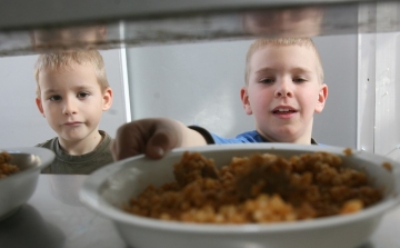 Nyári étkeztetést biztosítanak a rászoruló keszthelyi gyerekeknek