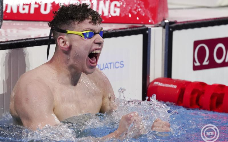 Rövidpályás úszó-vb - Sárkány Zalán aranyérmes 800 méter gyorson