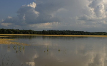 Három hét alatt 10 centiméterrel nőtt a Balaton vízszintje